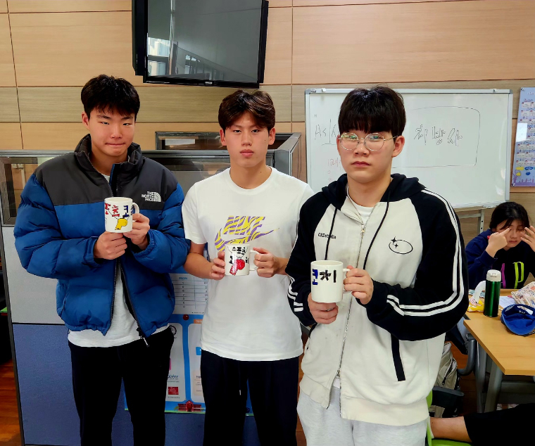 KakaoTalk_20241112_215435679_02.jpg